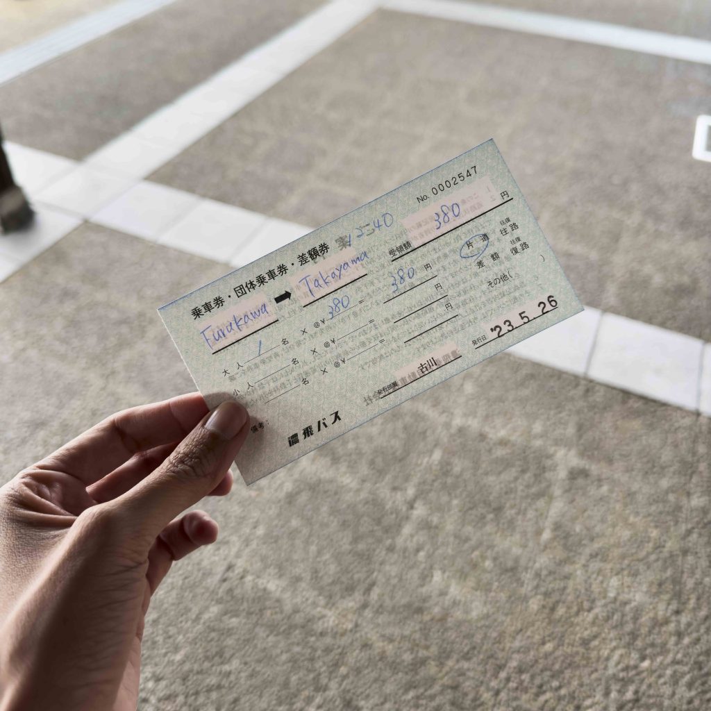 Bus de Takayama a Hida Furukawan