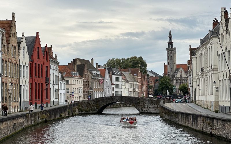 paseo en barco por Brujas Excursiones que hacer en Brujas